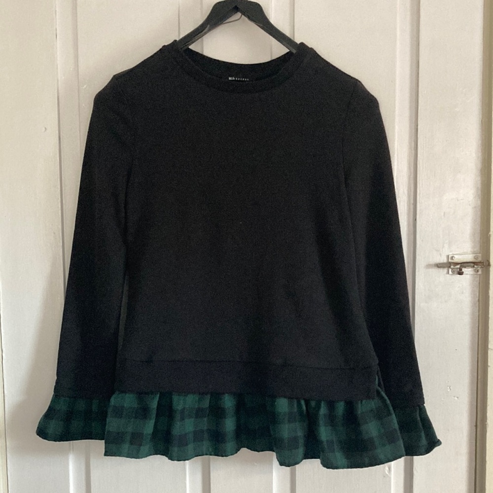 BLL tricot black sweater with buffalo plaid flare hem XS